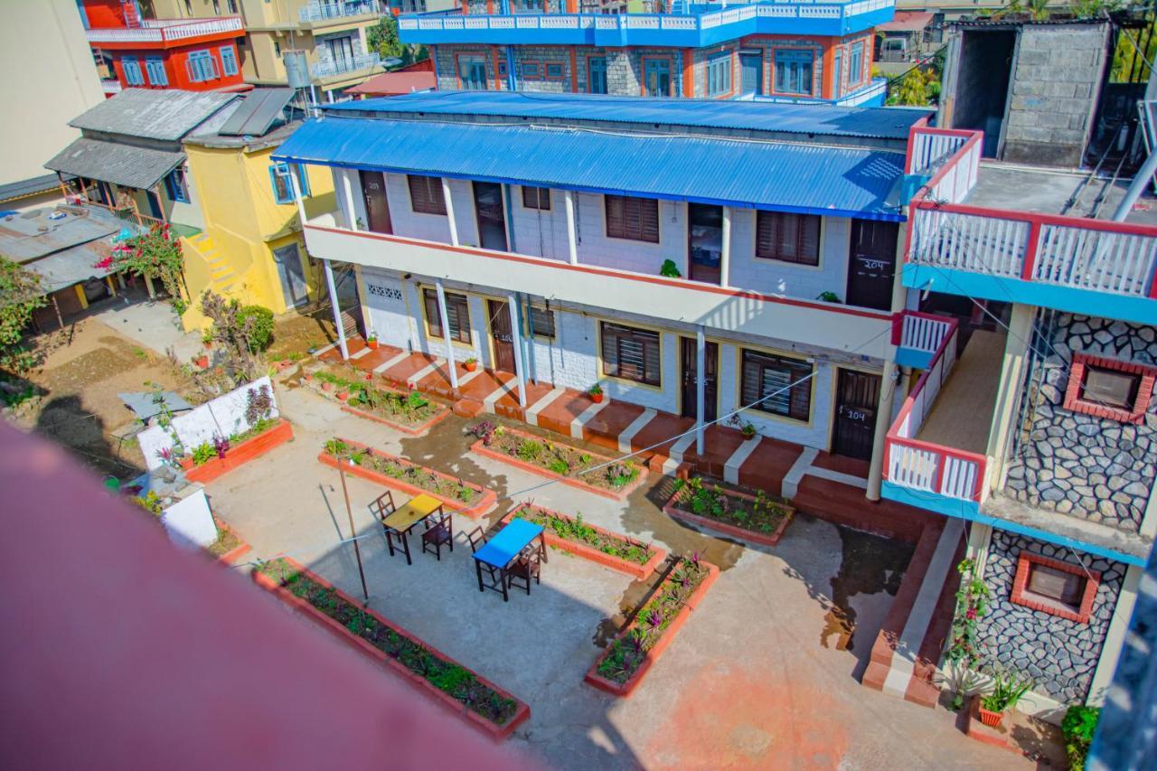 Hotel Plaza Nepal Покхара Екстер'єр фото