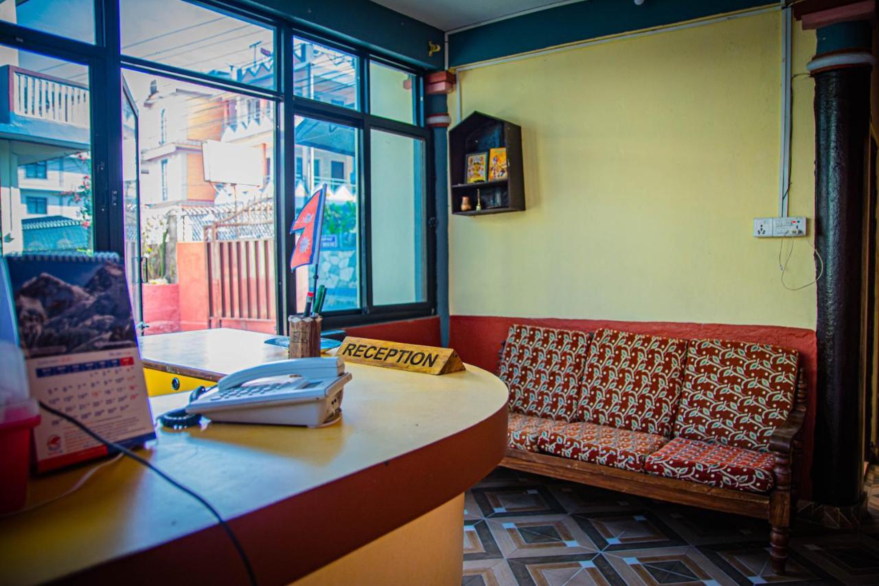Hotel Plaza Nepal Покхара Екстер'єр фото